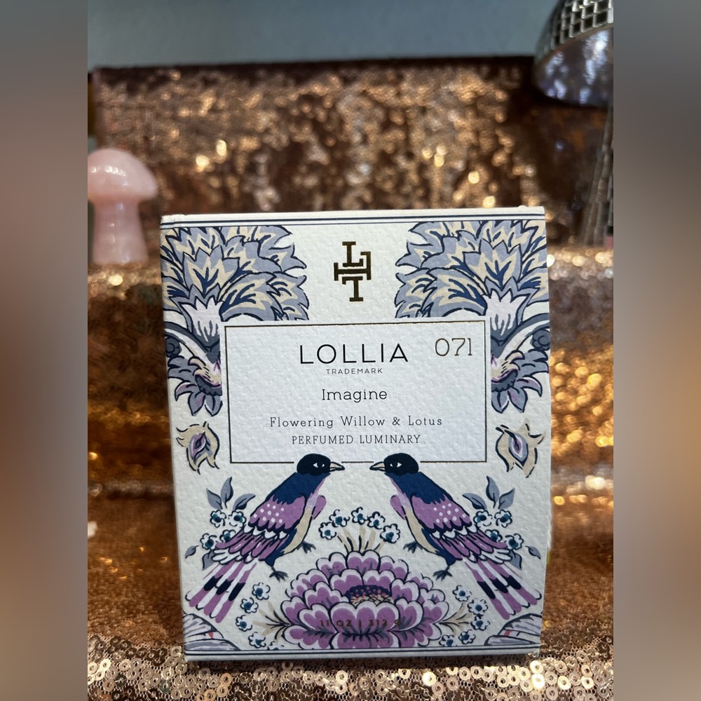 NEW Lollia Imagine Flowering Willow & Lotus Candle